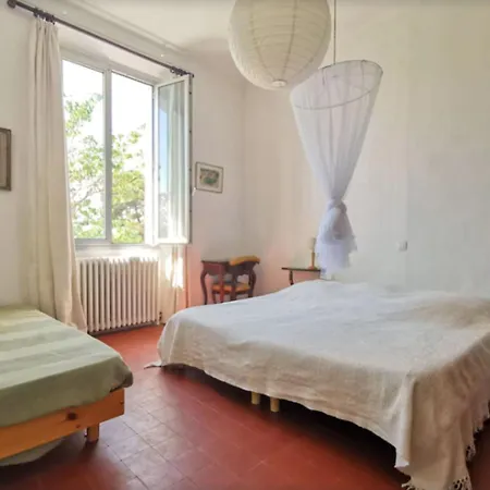 Charming With Garden And Sea View *