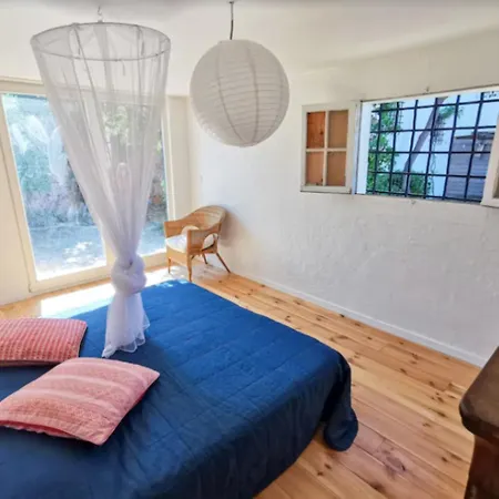 Charming With Garden And Sea View Saint Aygulf