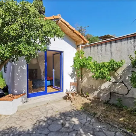 Appartement Charming With Garden And Sea View *